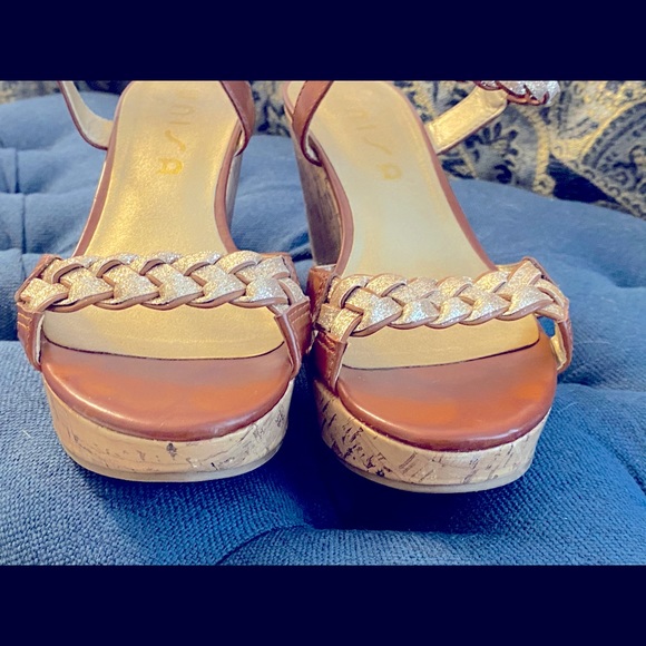 Unisa cork wedge platform pump sandal. - Picture 6 of 7